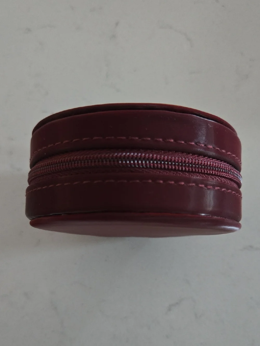 New Limited Edition Gucci Beauty Round Burgundy Trvl Pouch & Cushion Powder Case - Picture 2 of 5